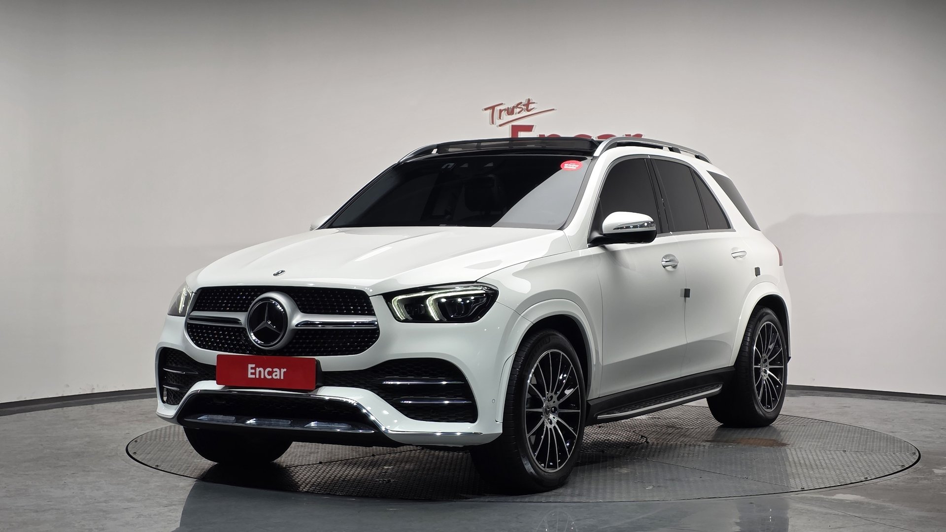 MERCEDES-BENZ GLE - View 1