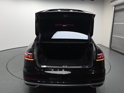 2021 AUDI A8 — миниатюра 26