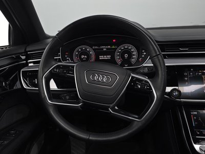 2021 AUDI A8 — миниатюра 19