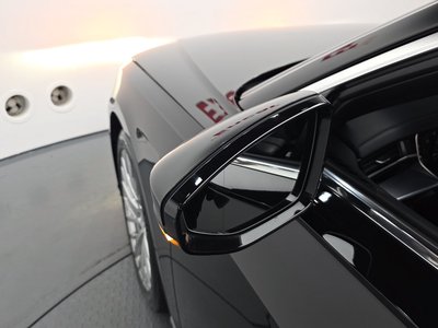 2021 AUDI A8 — миниатюра 30
