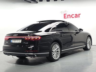 2021 AUDI A8 — фото 4