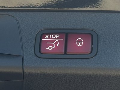 2022 Mercedes-BENZ GLB AMG — миниатюра 26