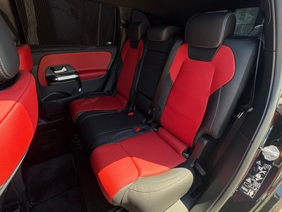 2022 Mercedes-BENZ GLB AMG — миниатюра 22