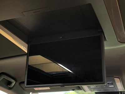 TOYOTA VELLFIRE - 4