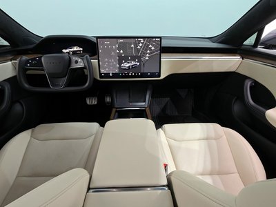 TESLA MODEL S - 5