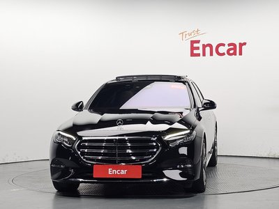 MERCEDES-BENZ E-CLASS - 2