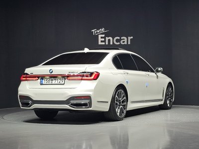 BMW 7 SERIES - 3