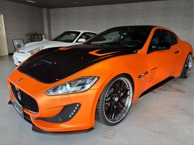 MASERATI GRANTURISMO - 1