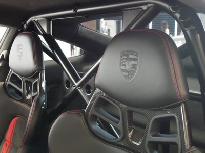 PORSCHE 911 - 9