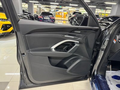 صورة 6 لـ 2025 AUDI Q5