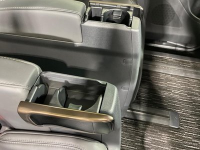 2025 TOYOTA ALPHARD thumbnail 72