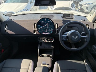 MINI MINI COUNTRYMAN - 4