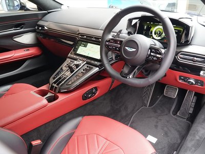 ASTON MARTIN VANTAGE - 3
