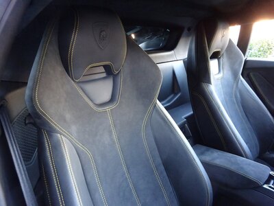 LAMBORGHINI HURACAN - 2