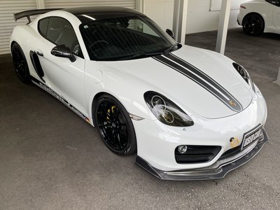 PORSCHE CAYMAN - 2