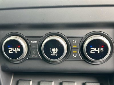 2021 LAND Rover DEFENDER 缩略图 24