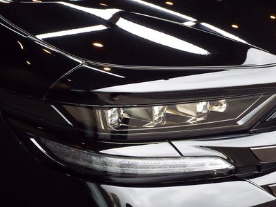 TOYOTA VELLFIRE - 9