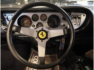 1981 Ferrari 308 照片 10