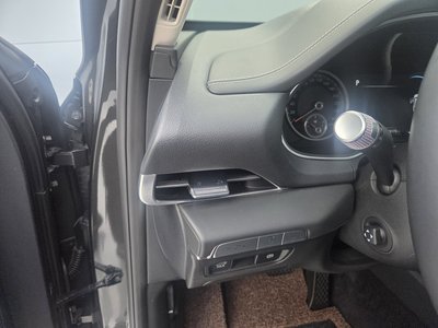 2023 Genesis GV80 — миниатюра 14