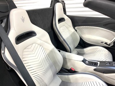 MASERATI MC20 CIELO - 8