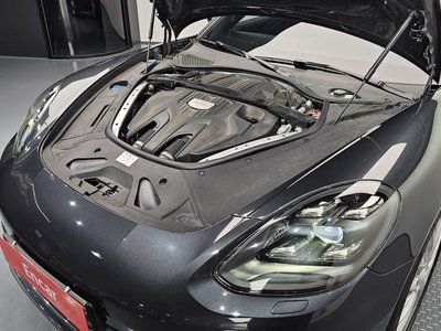 صورة 7 لـ 2018 Porsche PANAMERA
