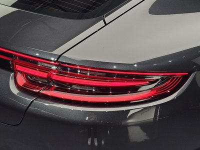 صورة 10 لـ 2018 Porsche PANAMERA