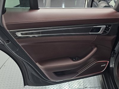 صورة مصغرة 15 لـ 2018 Porsche PANAMERA
