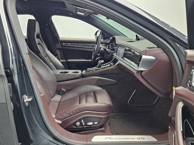 صورة مصغرة 16 لـ 2018 Porsche PANAMERA
