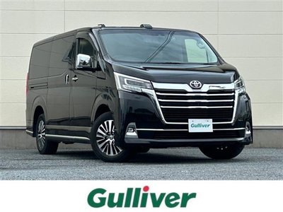 TOYOTA GRAND ACE