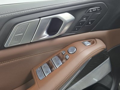 2022 BMW X7 缩略图 26
