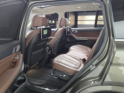 2022 BMW X7 缩略图 17