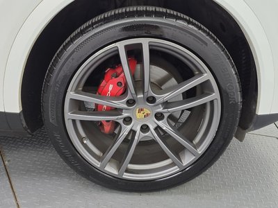 PORSCHE CAYENNE - 6