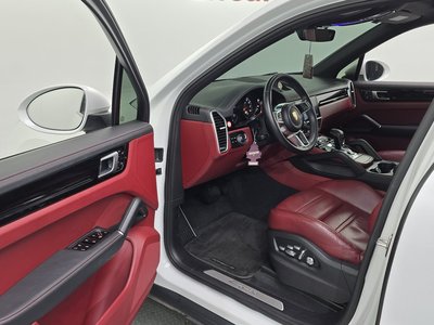 PORSCHE CAYENNE - 10