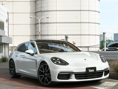 PORSCHE PANAMERA SPORT TURISMO - 1