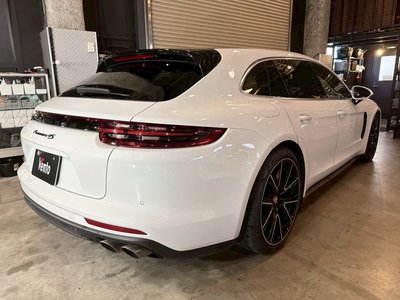 PORSCHE PANAMERA SPORT TURISMO - 8