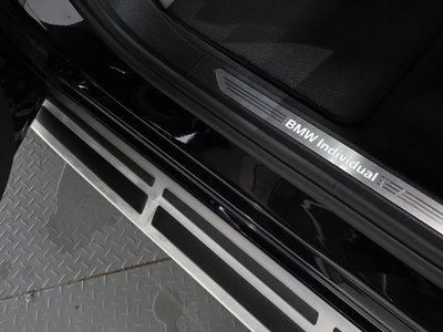 2021 BMW X7 thumbnail 25
