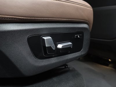 2021 BMW X7 thumbnail 31