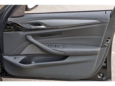 2021 BMW M5 COMPETITION — миниатюра 56