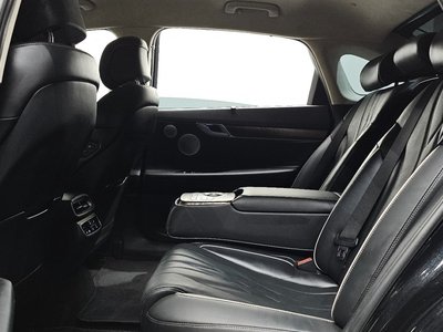 صورة مصغرة 16 لـ 2021 Genesis ELECTRIFIED G80 (RG3)