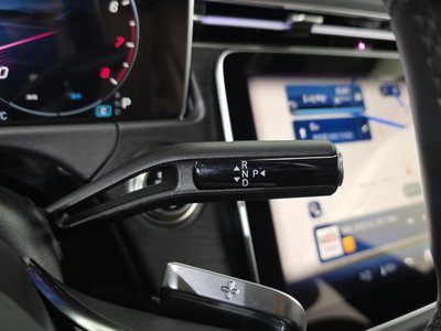 MERCEDES-BENZ E-CLASS - 9