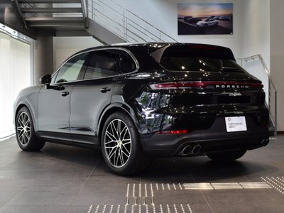 PORSCHE CAYENNE - 3