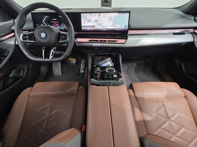 2025 BMW 5 SERIES 照片 5