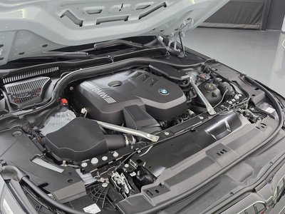 2025 BMW 5 SERIES 照片 7