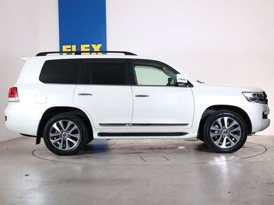 2020 Toyota LAND CRUISER 200 — фото 13