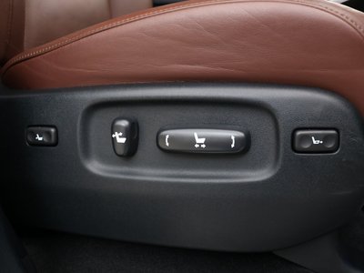 صورة مصغرة 77 لـ 2020 Toyota LAND CRUISER 200