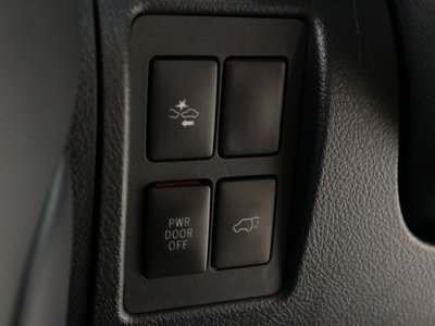 صورة مصغرة 73 لـ 2020 Toyota LAND CRUISER 200
