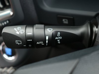 صورة مصغرة 43 لـ 2020 Toyota LAND CRUISER 200