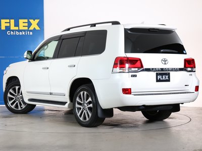 صورة مصغرة 24 لـ 2020 Toyota LAND CRUISER 200