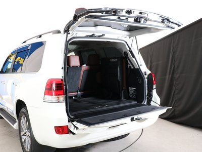 صورة مصغرة 40 لـ 2020 Toyota LAND CRUISER 200