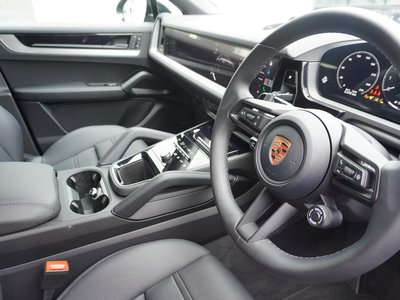 صورة مصغرة 11 لـ 2026 Porsche CAYENNE